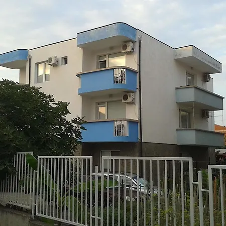 Pazderkovi Pensión *